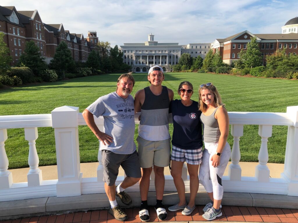 Parents prepare for college transition with students